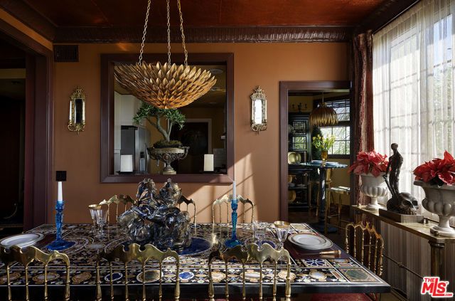 960 N Doheny Drive 306, West Hollywood, CA 90069