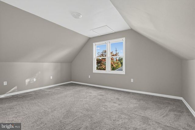 516 W MAIN ST, Maple Shade, NJ 08052
