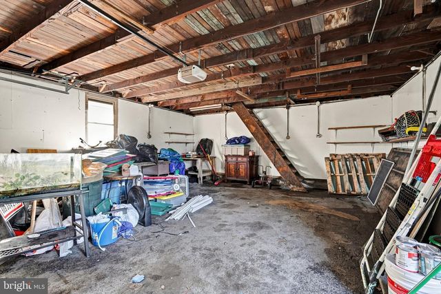 516 W MAIN ST, Maple Shade, NJ 08052