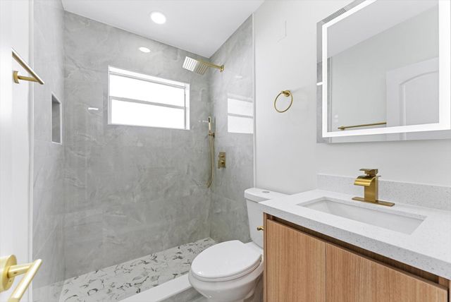 431 Ficus Tree Drive, Lantana, FL 33462