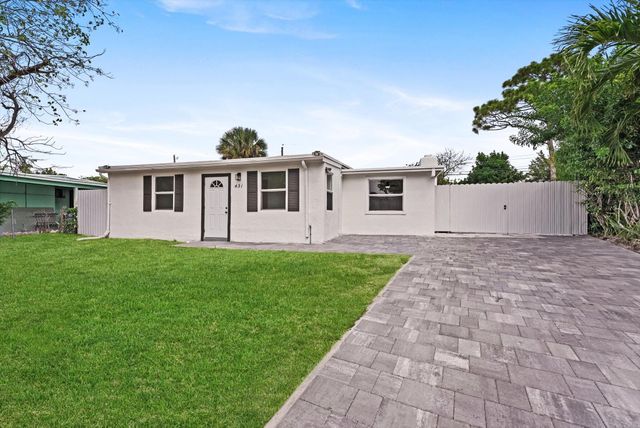 431 Ficus Tree Drive, Lantana, FL 33462