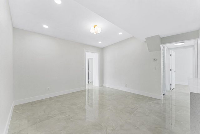431 Ficus Tree Drive, Lantana, FL 33462