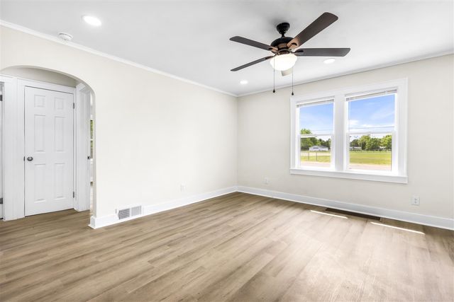 123 Arbor Street, Battle Creek, MI 49015