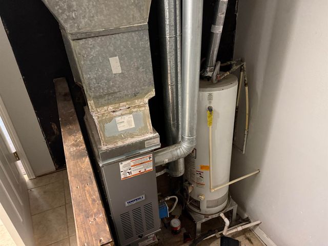 9216 W 6th Street, Little Rock, AR 72205