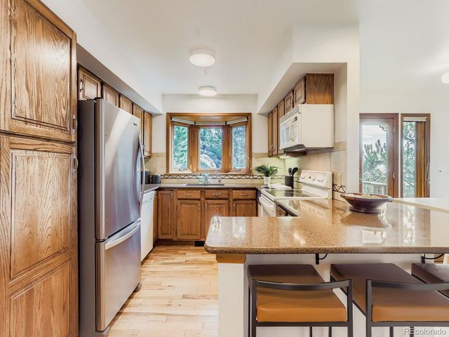 677 Sky Trail Rd, Boulder, CO 80302