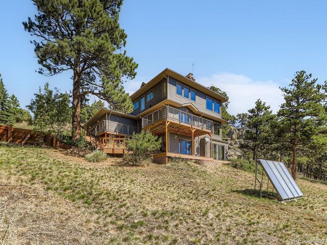 677 Sky Trail Rd, Boulder, CO 80302