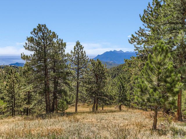 677 Sky Trail Rd, Boulder, CO 80302