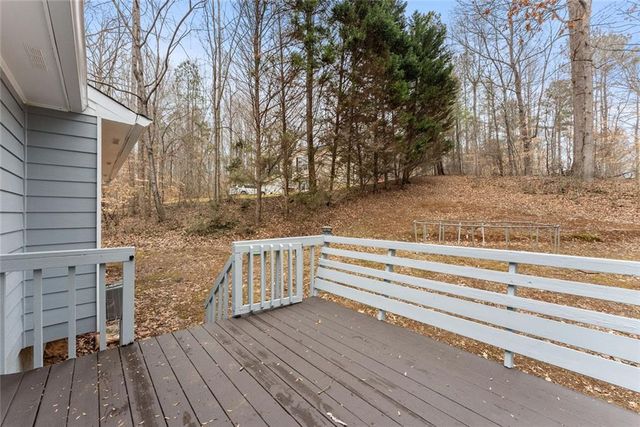 5579 Elderberry Lane, Flowery Branch, GA 30542