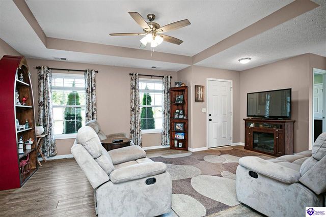 124 Kentucky Avenue, Bardstown, KY 40004