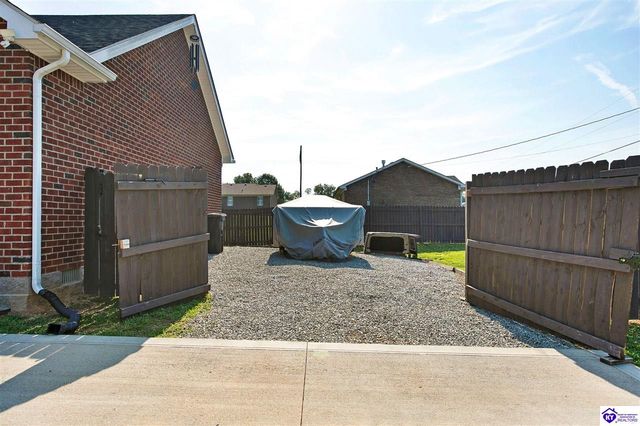124 Kentucky Avenue, Bardstown, KY 40004