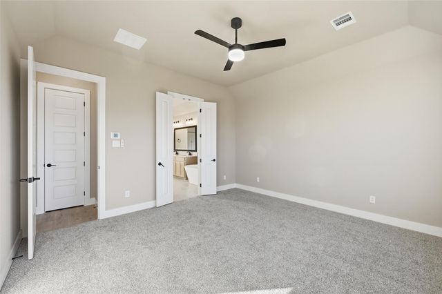 129 Mikasi, Godley, TX 76044