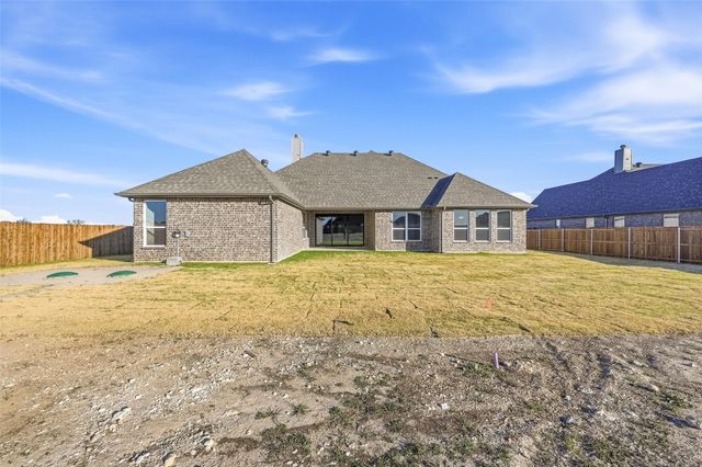 129 Mikasi, Godley, TX 76044