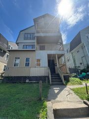 494 Edgewood Street, Hartford, CT 06112