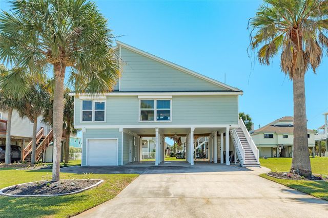 13827 Pirates Beach Boulevard, Galveston, TX 77554