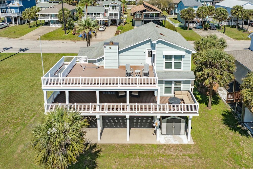 13827 Pirates Beach Boulevard, Galveston, TX 77554