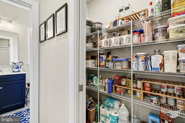 220 PEBBLE DR, Elizabethtown, PA 17022