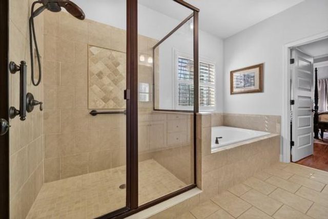 5455 Fishermans Cove, Gainesville, GA 30506