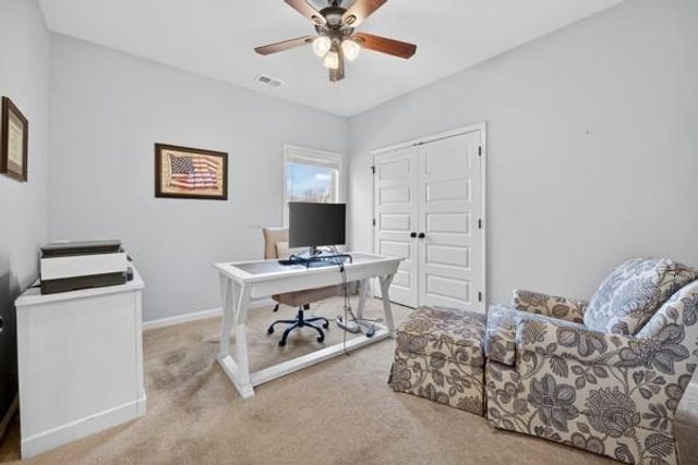 5455 Fishermans Cove, Gainesville, GA 30506