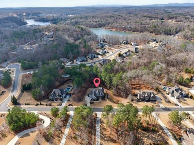 5455 Fishermans Cove, Gainesville, GA 30506