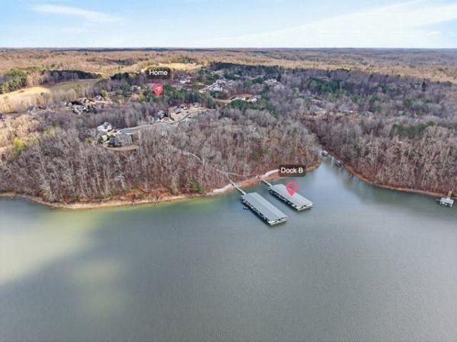 5455 Fishermans Cove, Gainesville, GA 30506