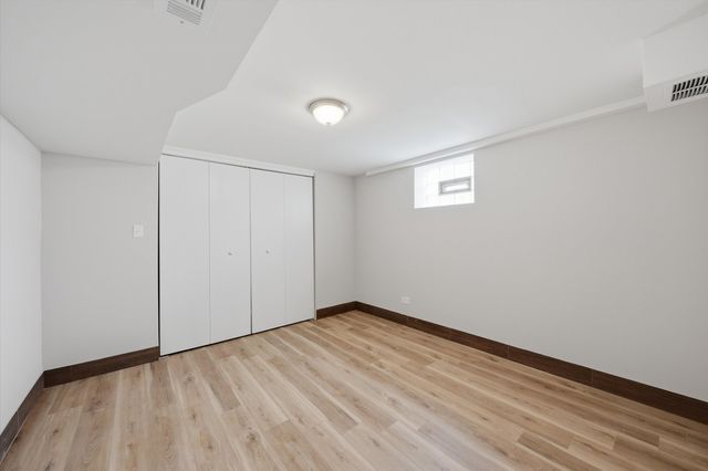 8642 S Indiana Avenue, Chicago, IL 60619