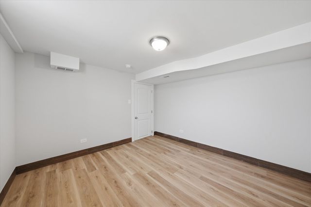 8642 S Indiana Avenue, Chicago, IL 60619