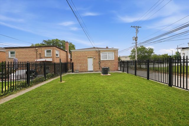 8642 S Indiana Avenue, Chicago, IL 60619