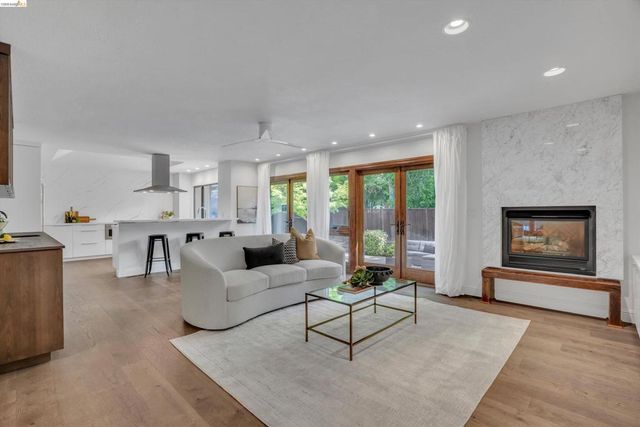 300 Andros Dr, San Ramon, CA 94582