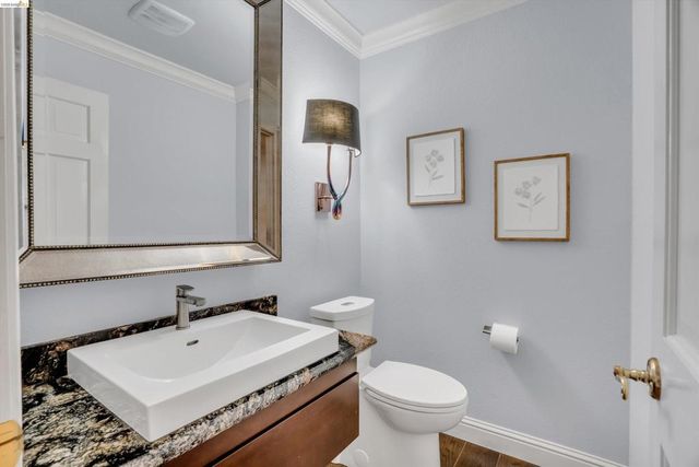 300 Andros Dr, San Ramon, CA 94582