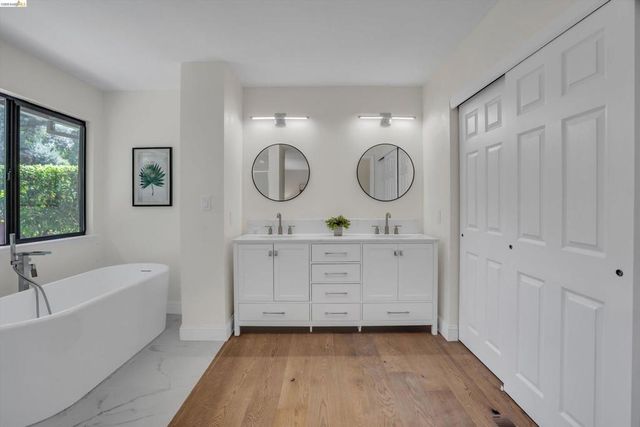 300 Andros Dr, San Ramon, CA 94582