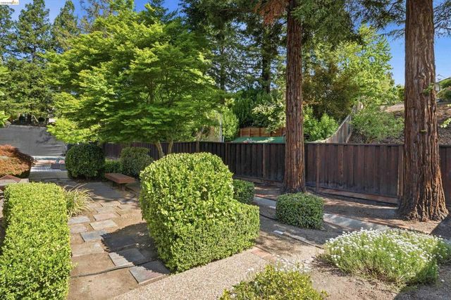 300 Andros Dr, San Ramon, CA 94582