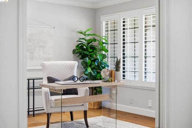 300 Andros Dr, San Ramon, CA 94582