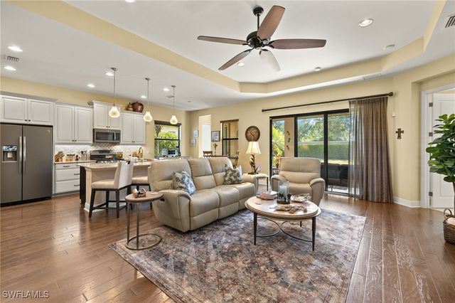 21283 Estero Vista CT, Estero, FL 33928
