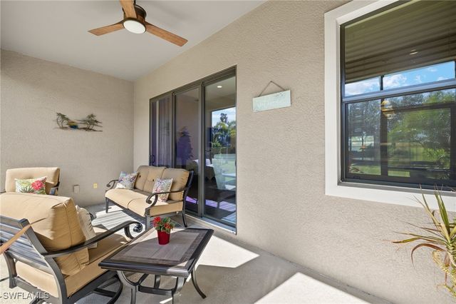 21283 Estero Vista CT, Estero, FL 33928