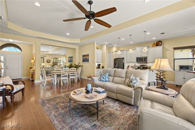 21283 Estero Vista CT, Estero, FL 33928