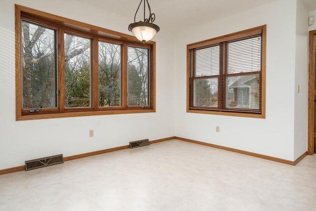 4013 Bordeaux Drive, Janesville, WI 53546