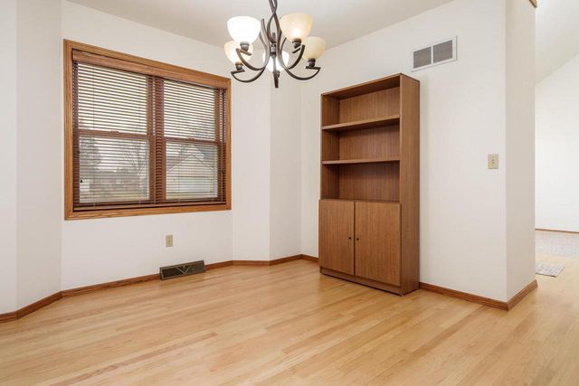 4013 Bordeaux Drive, Janesville, WI 53546