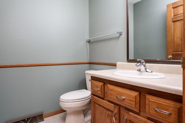 4013 Bordeaux Drive, Janesville, WI 53546