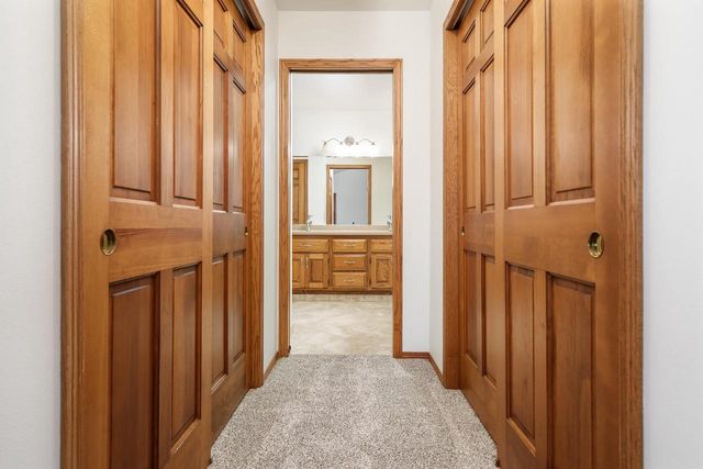 4013 Bordeaux Drive, Janesville, WI 53546