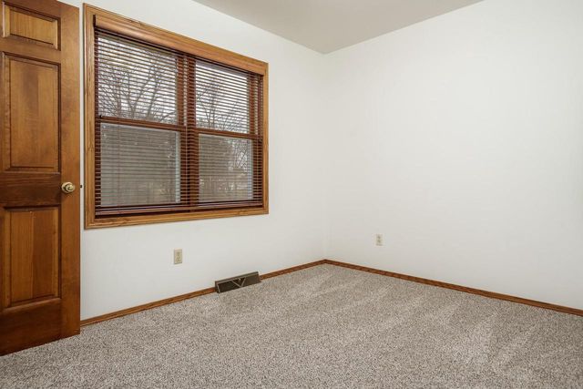 4013 Bordeaux Drive, Janesville, WI 53546