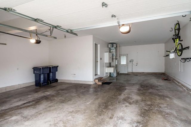 4013 Bordeaux Drive, Janesville, WI 53546