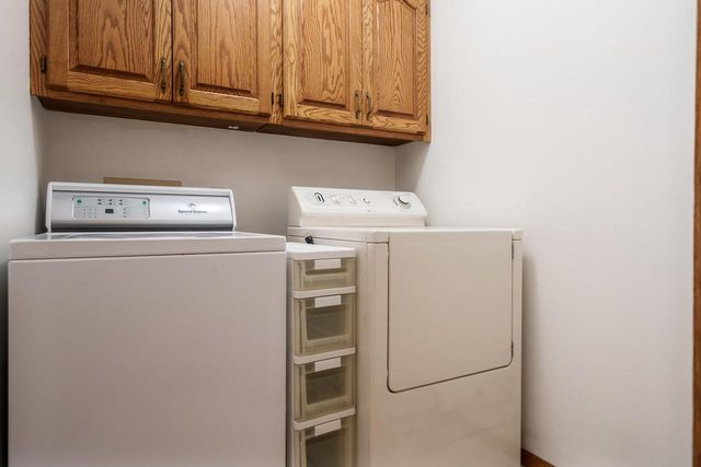 4013 Bordeaux Drive, Janesville, WI 53546