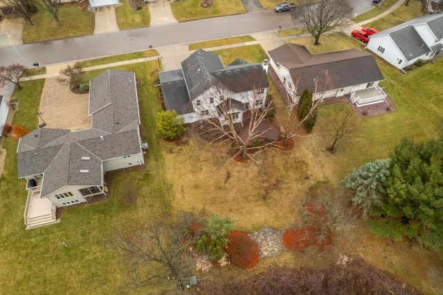 4013 Bordeaux Drive, Janesville, WI 53546