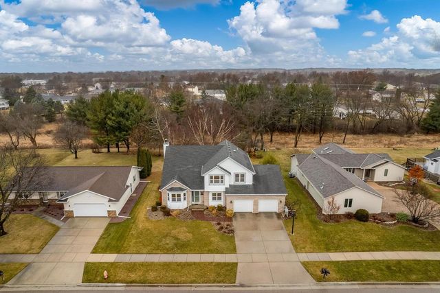 4013 Bordeaux Drive, Janesville, WI 53546