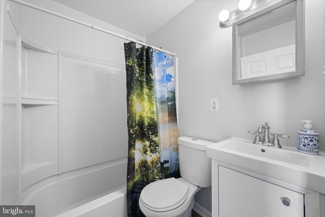 3802 LYNDALE AVE, Baltimore, MD 21213