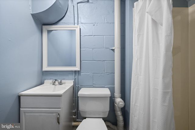 3802 LYNDALE AVE, Baltimore, MD 21213