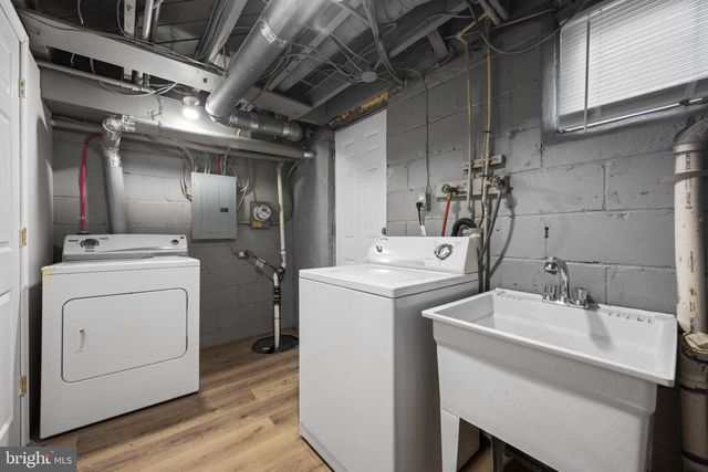 3802 LYNDALE AVE, Baltimore, MD 21213