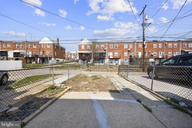 3802 LYNDALE AVE, Baltimore, MD 21213