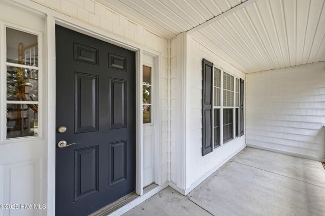 221 Windchime Drive, Wilmington, NC 28412