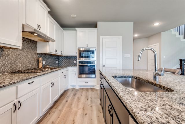 1284 Caprock Drive, Forney, TX 75126